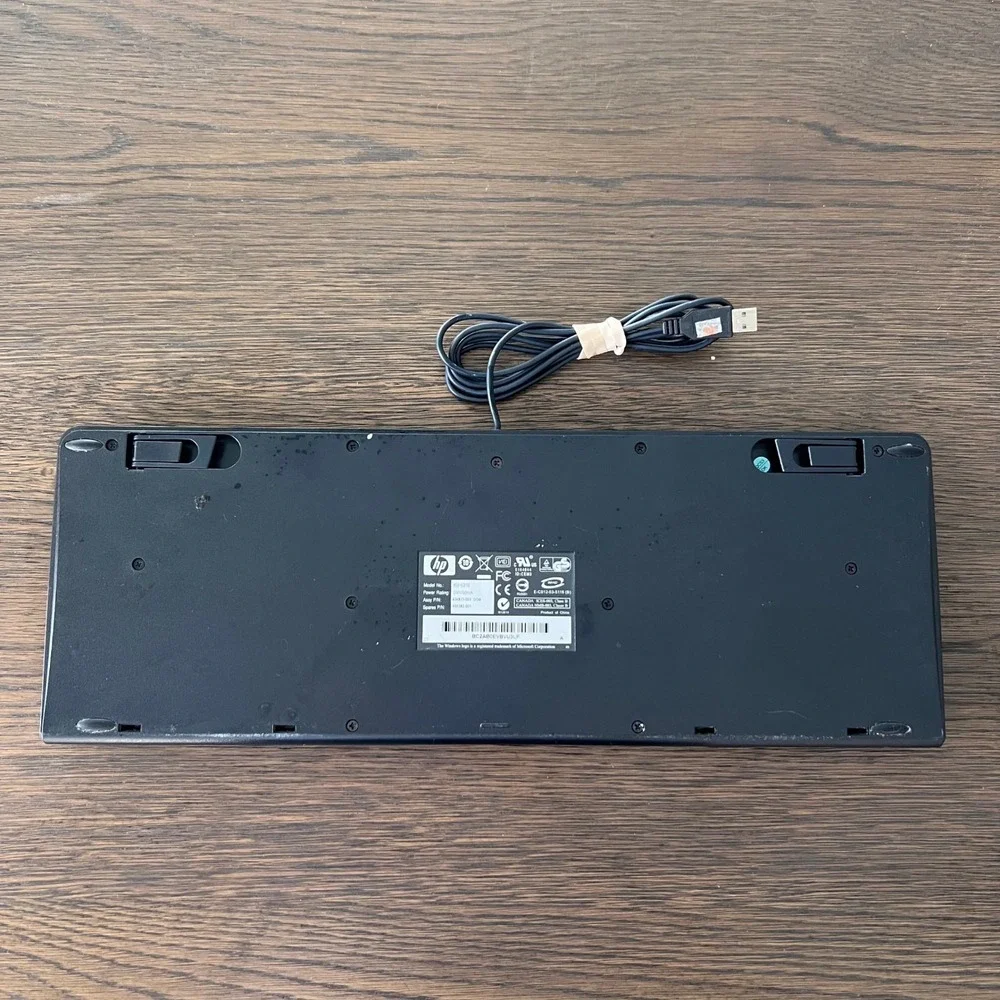 HP KU-0316 104-Key Wired USB Standard Desktop Keyboard 434821 001 002 007 Silver